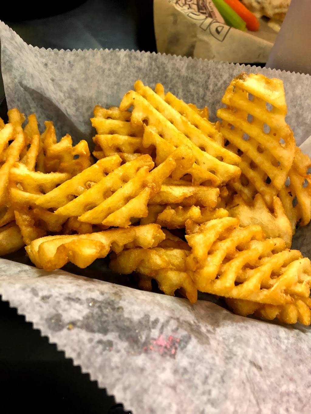 Dicks Wings and Grill ST. AUGUSTINE – SR16 | restaurant | 965 FL-16, St. Augustine, FL 32084, USA | 9048254540 OR +1 904-825-4540