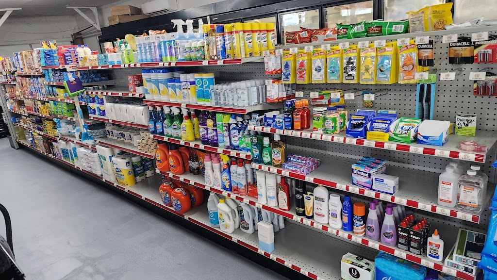 Bayou Quick Stop | meal takeaway | 205 Crescent Ave, Lockport, LA 70374, USA | 9852423026 OR +1 985-242-3026