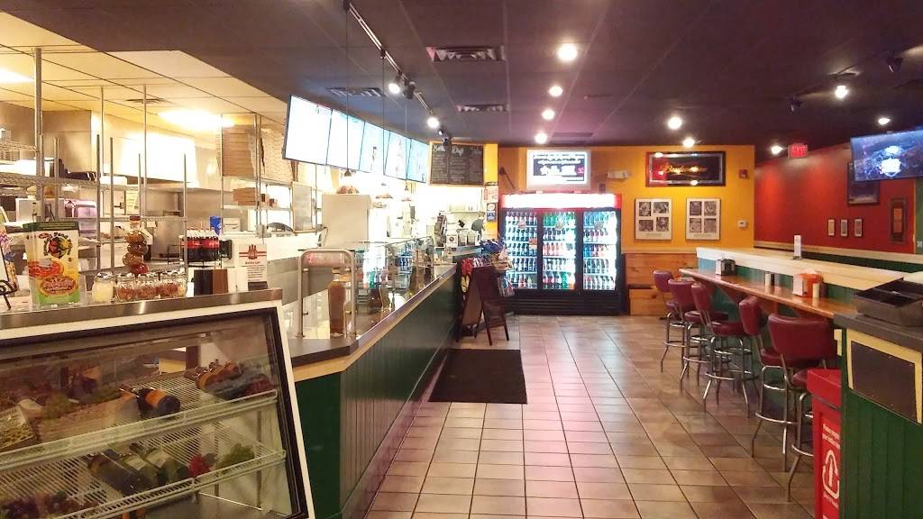 Kendall Pond Pizza II | restaurant | 81 Main St, Dover, NH 03820, USA | 6037499248 OR +1 603-749-9248