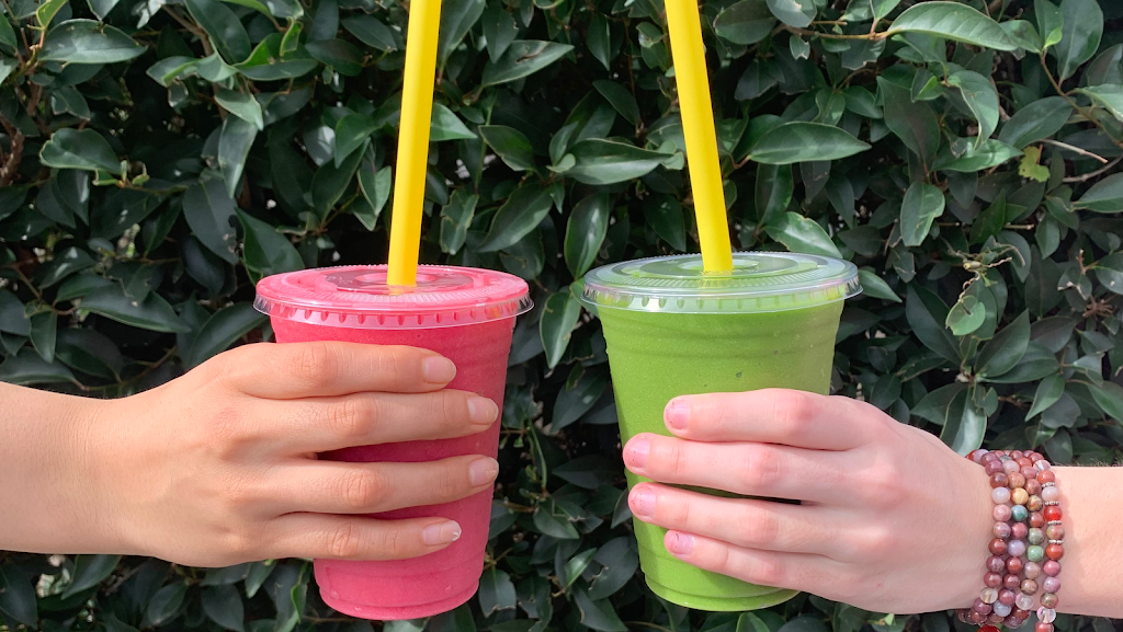 Urth Shakes | restaurant | 2235 Thousand Oaks Dr Bldg 2, San Antonio, TX 78232, USA | 2103142968 OR +1 210-314-2968