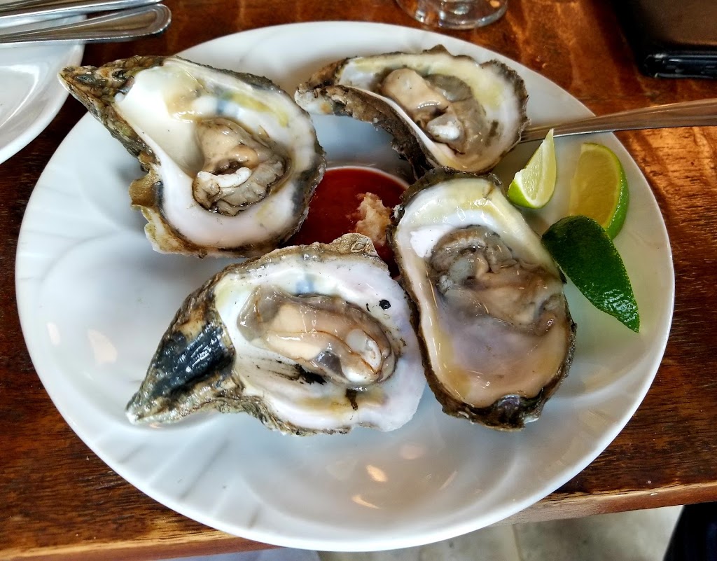 Casablanca on The Bay | restaurant | 1717 N Bayshore Dr #200, Miami, FL 33132, USA | 3053714930 OR +1 305-371-4930