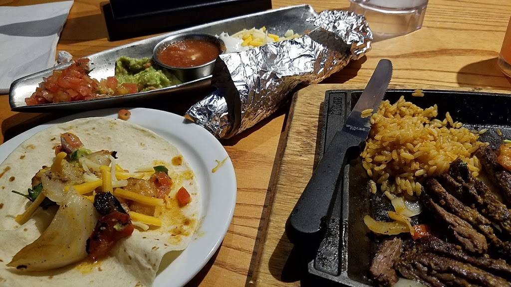 Chilis Grill & Bar | restaurant | 3520 Gwinnett Pl Dr NW, Duluth, GA 30096, USA | 7704971536 OR +1 770-497-1536