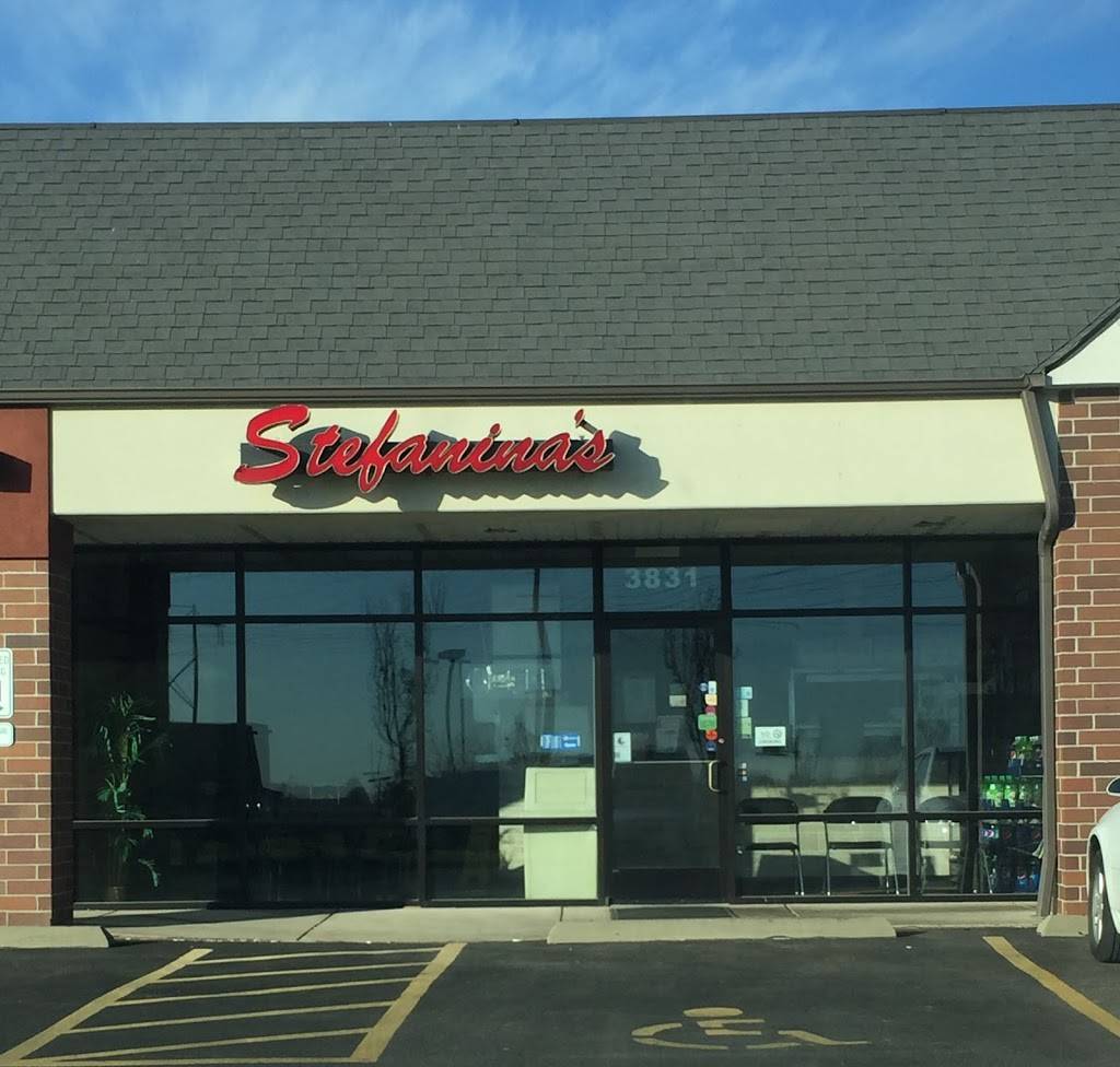 Stefaninas Elm | restaurant | 3831 Elm St, St Charles, MO 63301, USA | 6367237800 OR +1 636-723-7800