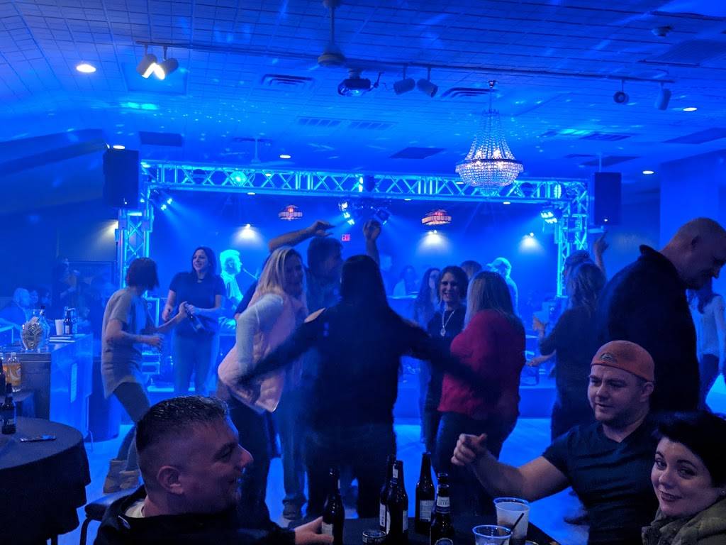 The Bierkeller Pub & Restaurant | restaurant | 600 Southwest St, Bellevue, OH 44811, USA | 5672144091 OR +1 567-214-4091