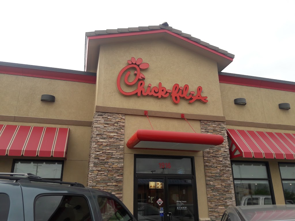 Chick-fil-A | restaurant | 1916 Bob Bullock Loop, Laredo, TX 78043, USA | 9567298846 OR +1 956-729-8846