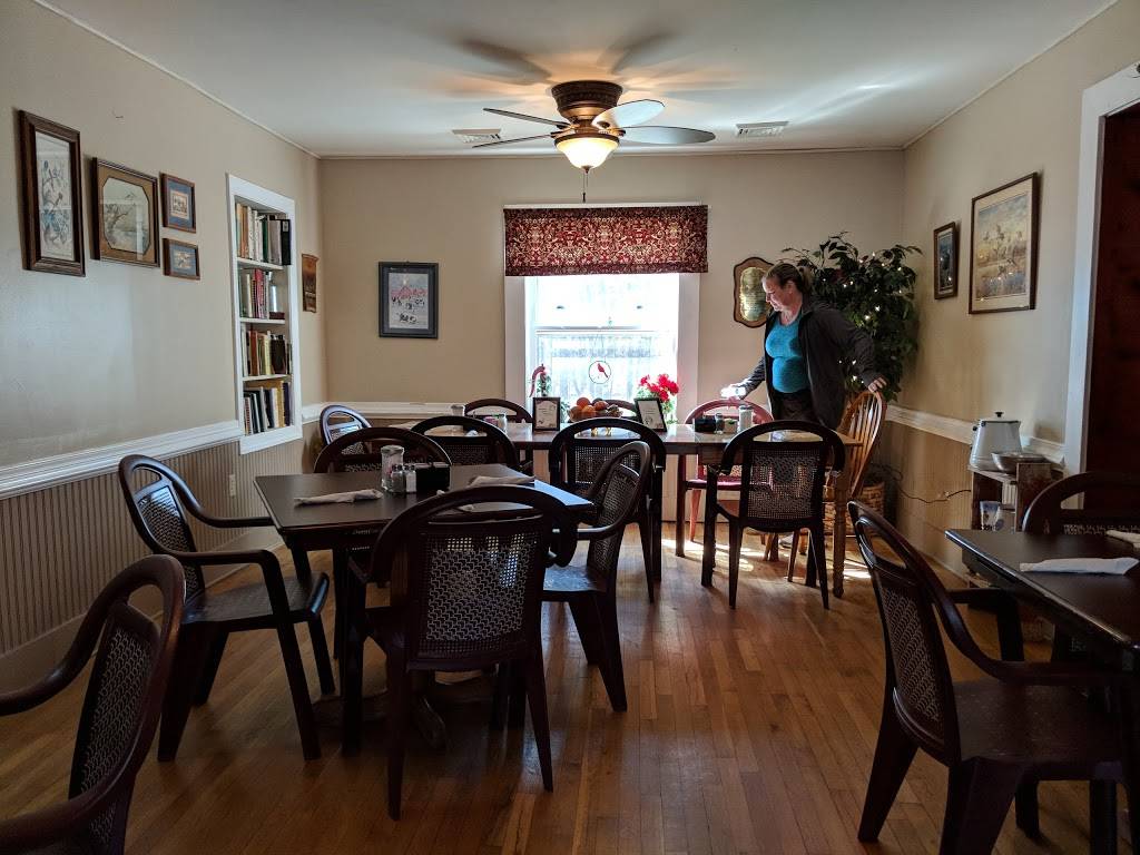 Pine Grove Restaurant | restaurant | 574 Pine Grove Rd, Bluemont, VA 20135, USA | 5405548126 OR +1 540-554-8126