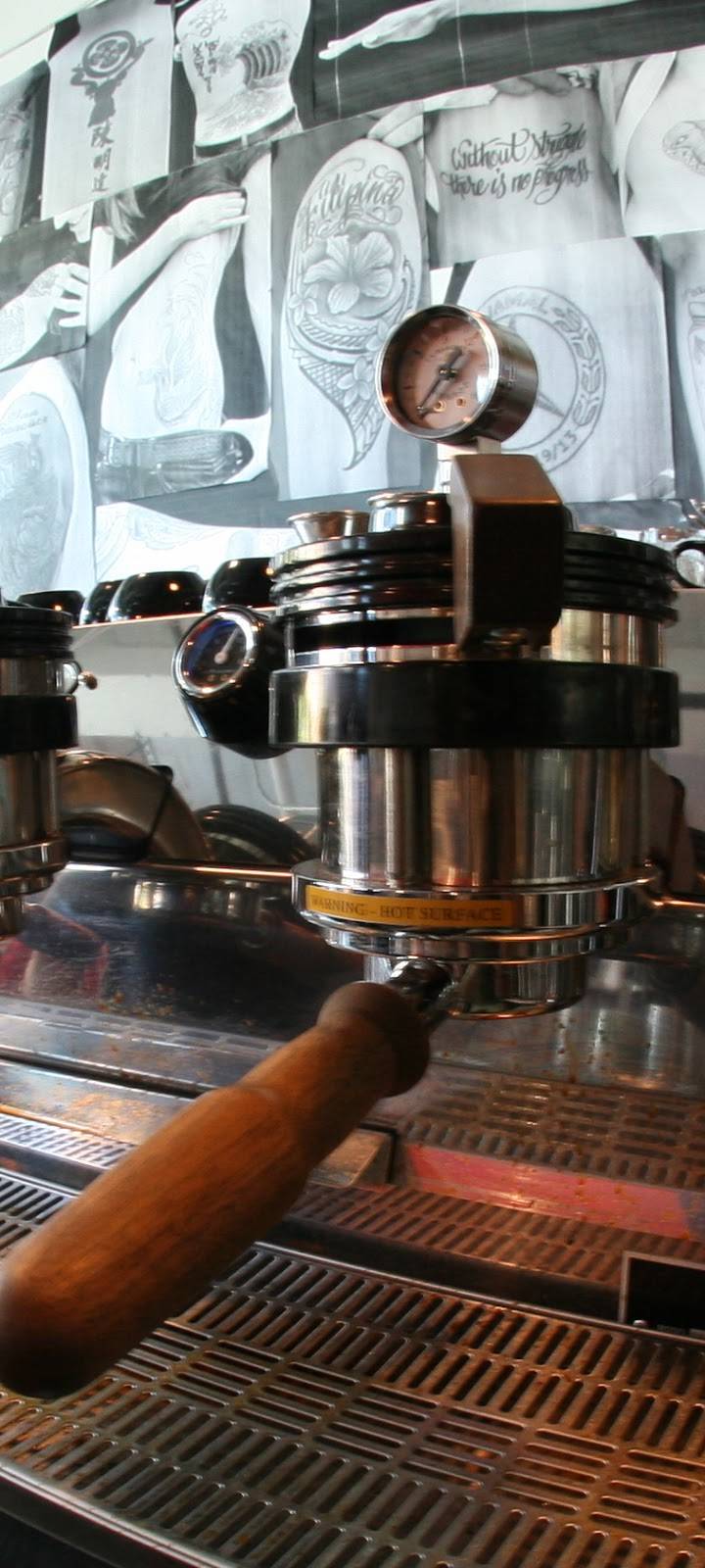 Chasing Lions Cafe | restaurant | 11 Frida Kahlo Way, San Francisco, CA 94112, USA | 4155865466 OR +1 415-586-5466