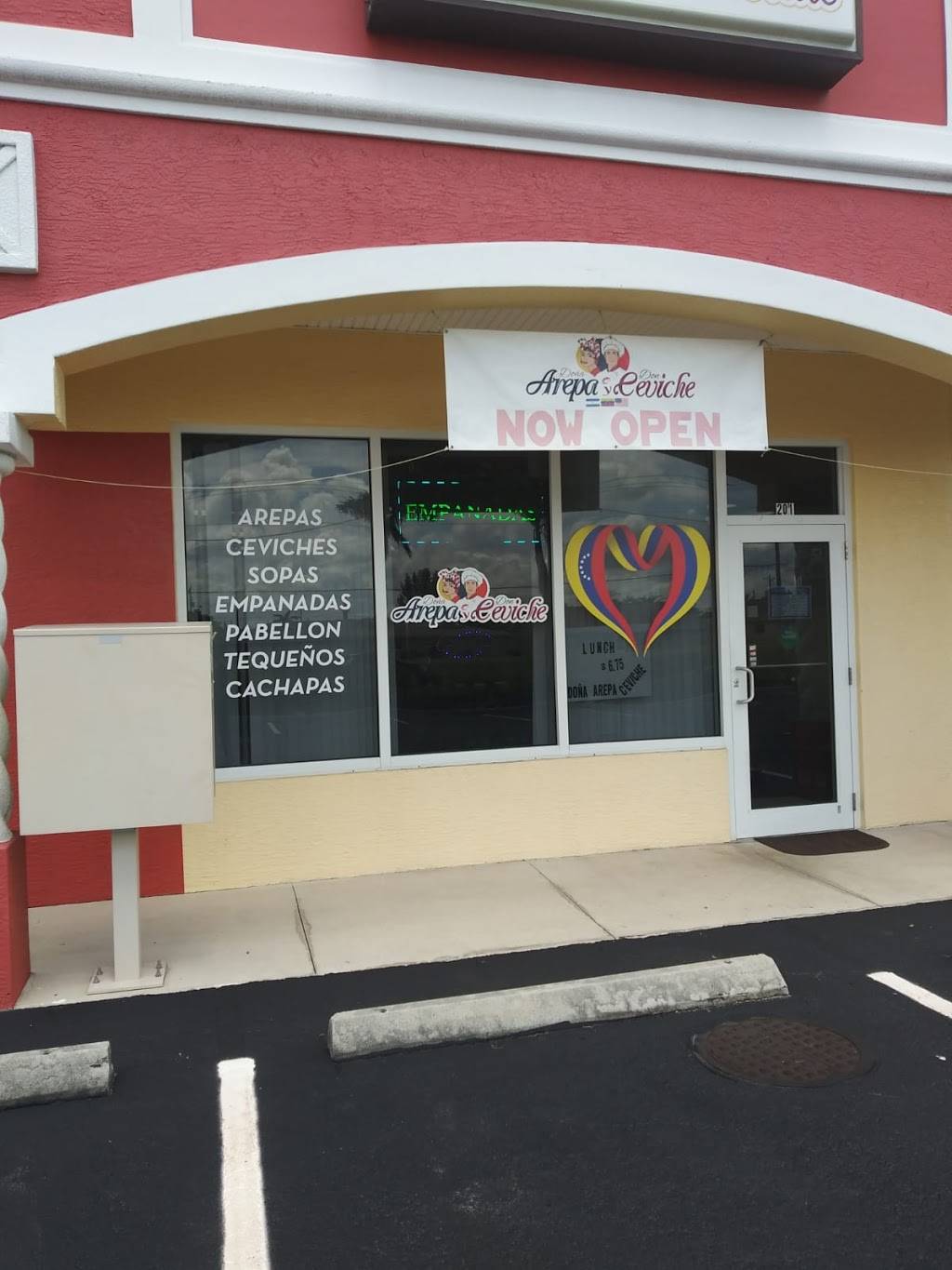 DOÑA AREPA Y DON CEVICHE | restaurant | 3032 Santa Barbara Blvd, Cape Coral, FL 33914, USA | 2396736463 OR +1 239-673-6463
