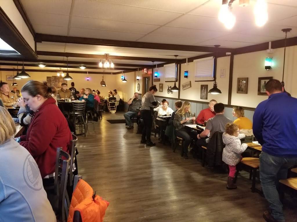 Oh Brothers | restaurant | 9521 Water St, Montague, MI 49437, USA | 2318940222 OR +1 231-894-0222