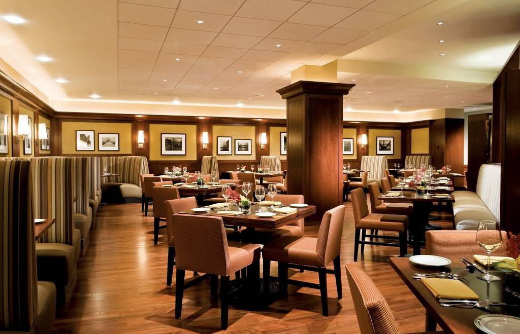 Maxwells at the Club | restaurant | 500 N Kingsbury St, Chicago, IL 60654, USA | 3125275800 OR +1 312-527-5800