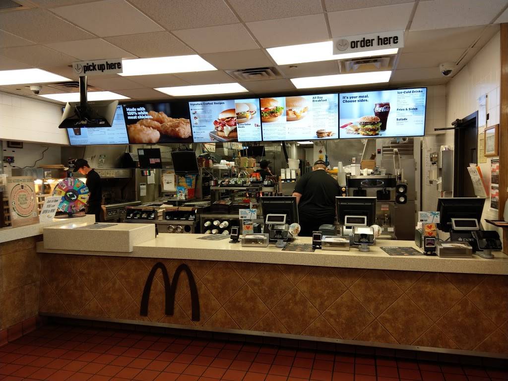 McDonalds | cafe | 6901 Maynardville Pike, Knoxville, TN 37918, USA | 8659224302 OR +1 865-922-4302