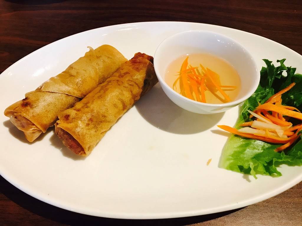 Bamboo House | restaurant | 413 N Main St, Bonham, TX 75418, USA | 9035836969 OR +1 903-583-6969