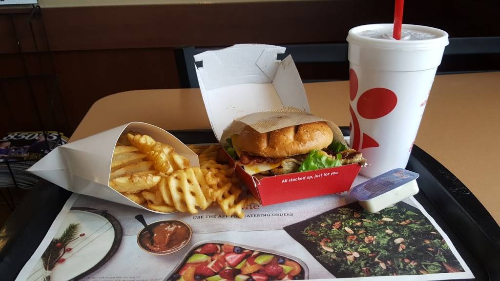 Chick-fil-A | restaurant | 3001 W Agua Fria Fwy, Phoenix, AZ 85027, USA | 6235813277 OR +1 623-581-3277