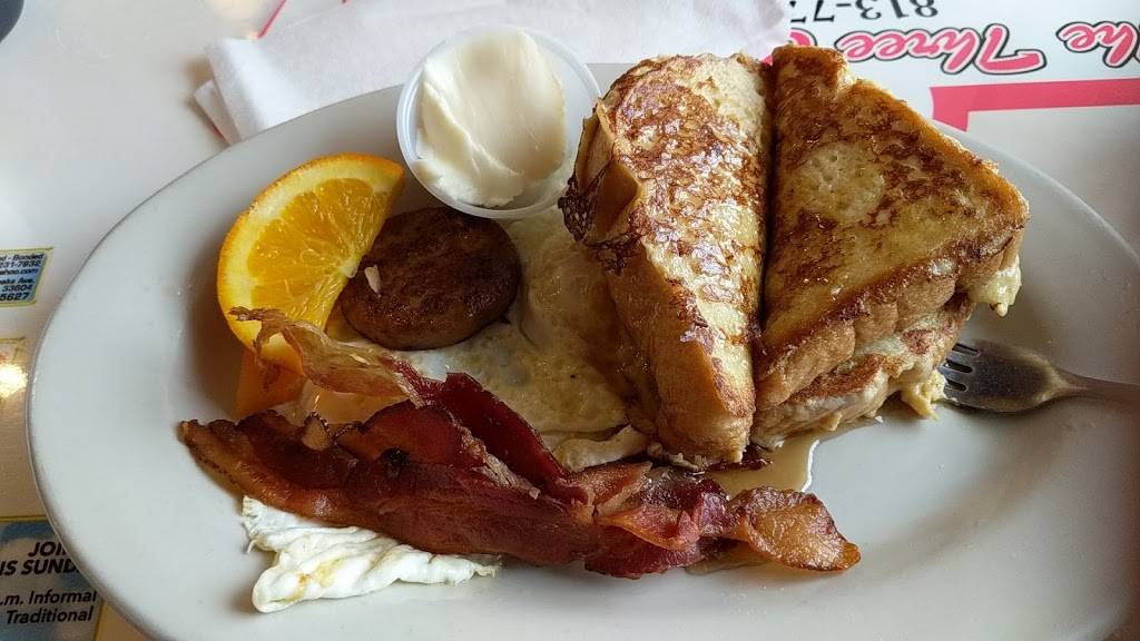 Three Coins Diner | restaurant | 7410 N Nebraska Ave, Tampa, FL 33604, USA | 8132391256 OR +1 813-239-1256
