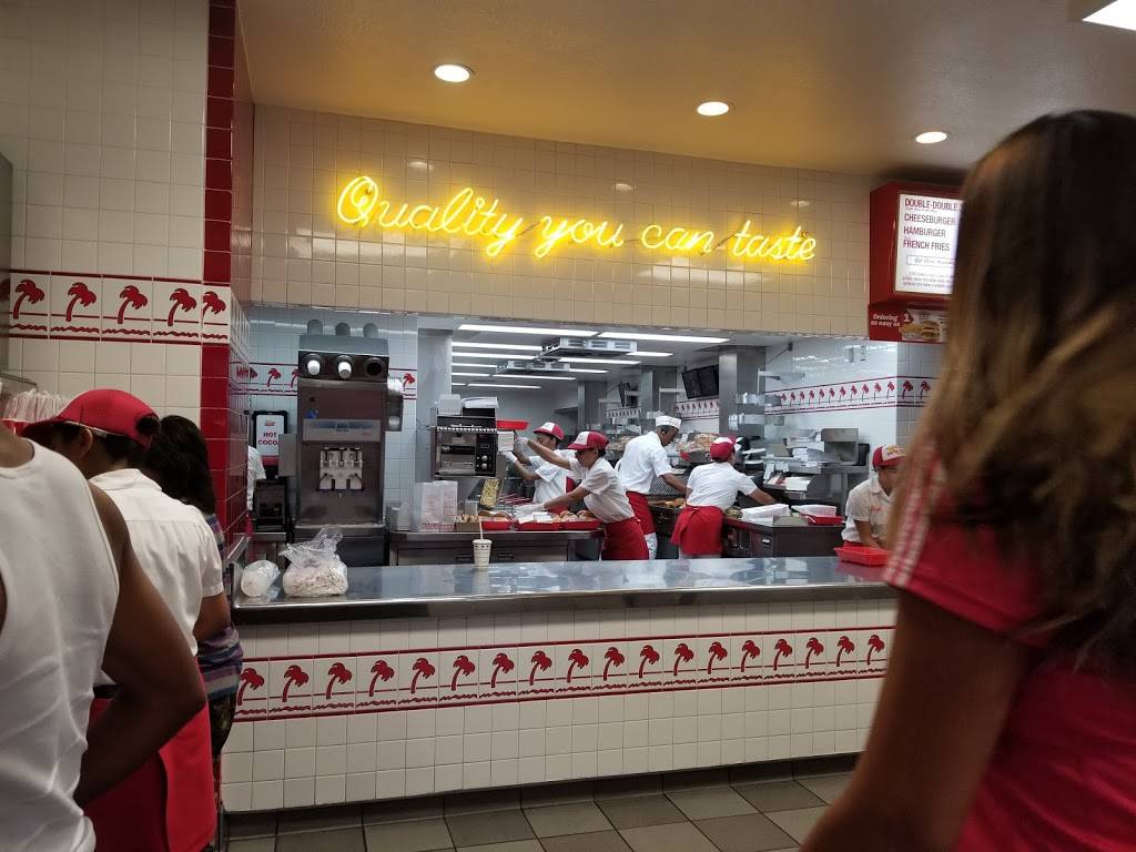 In-N-Out Burger | restaurant | 23035 Hemlock Ave, Moreno Valley, CA 92557, USA | 8007861000 OR +1 800-786-1000