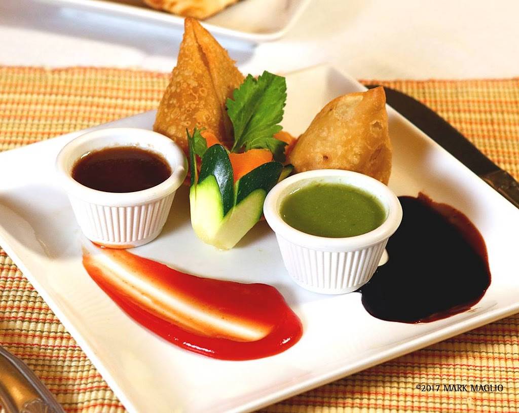 Avon Indian Grill | restaurant | 320 W Main St, Avon, CT 06001, USA | 8602844466 OR +1 860-284-4466