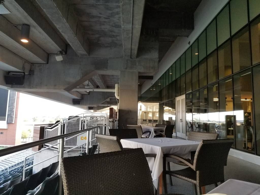 Baylor Club | restaurant | 1001 S M.L.K. Jr Blvd, Waco, TX 76704, USA | 2547108080 OR +1 254-710-8080