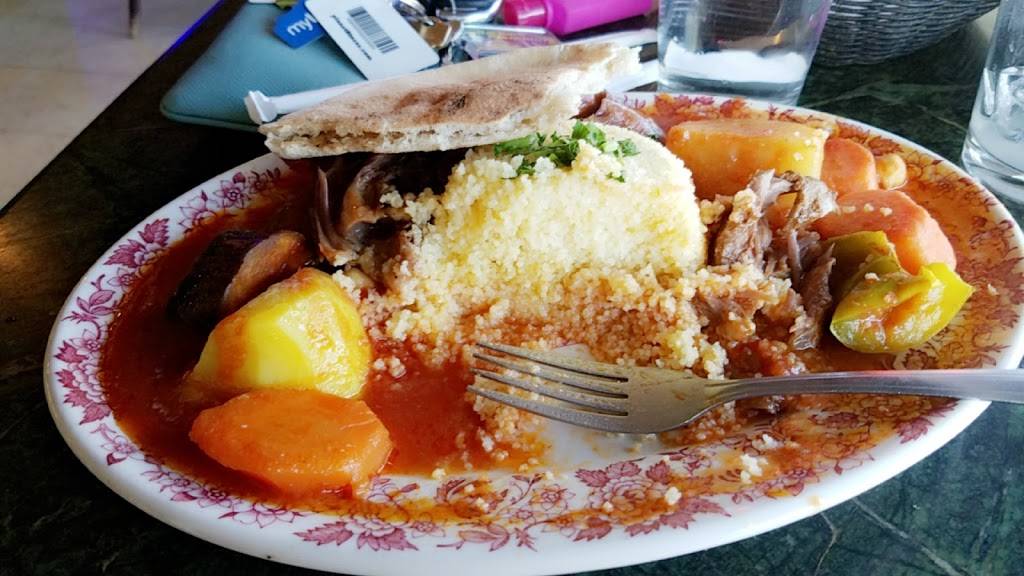 Shahrazad Persian / Middle Eastern Cuisine | restaurant | 2847 N Oakland Ave, Milwaukee, WI 53211, USA | 4149645475 OR +1 414-964-5475