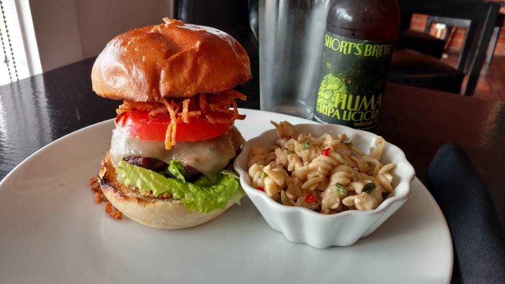 The Bistro | restaurant | 151 S Putnam St, Williamston, MI 48895, USA | 5176551100 OR +1 517-655-1100