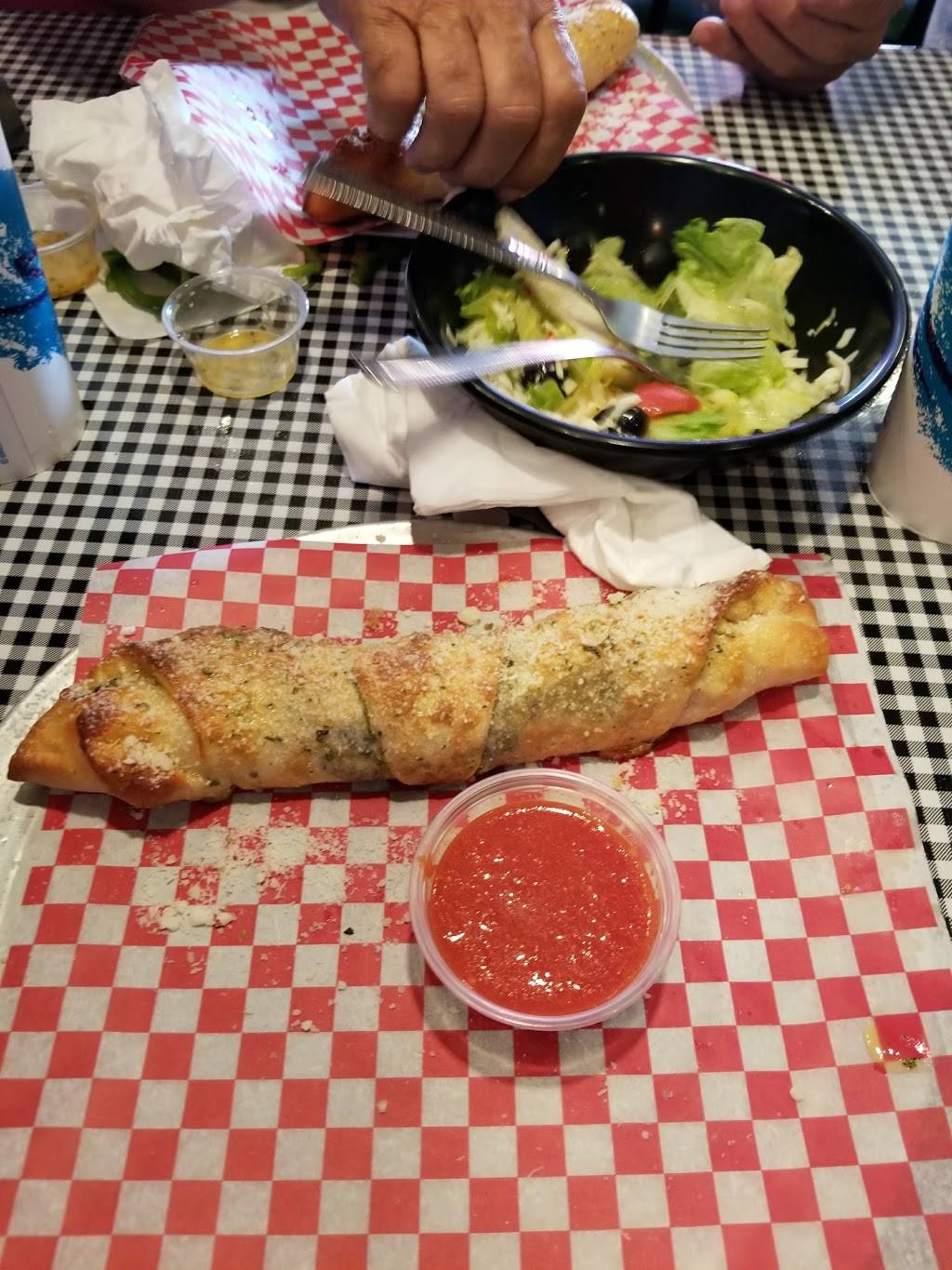 Italian Village Pizza | restaurant | 440 Boardman Poland Rd, Youngstown, OH 44512, USA | 3307580000 OR +1 330-758-0000