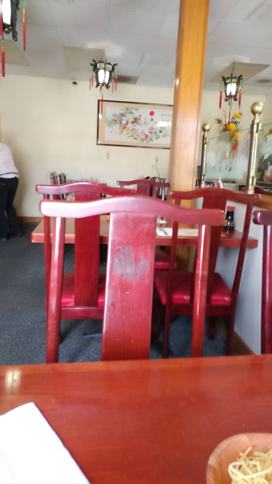 Chins Place | restaurant | 474 W Market St, Akron, OH 44303, USA | 3304341998 OR +1 330-434-1998