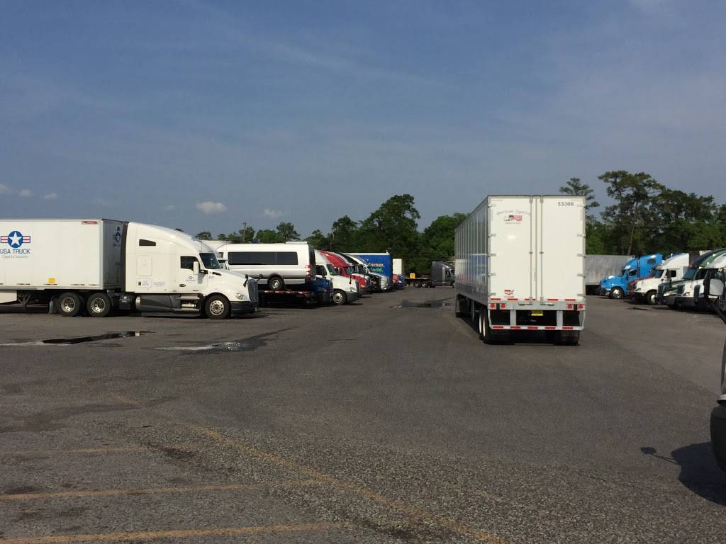 Pilot Travel Center | restaurant | 4440 N McCarty St, Houston, TX 77013, USA | 7136753375 OR +1 713-675-3375