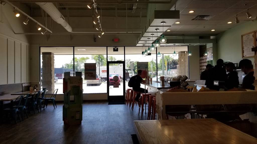 Tropical Smoothie Cafe | restaurant | 200 W Twelve Mile Rd, Madison Heights, MI 48071, USA | 2489512882 OR +1 248-951-2882