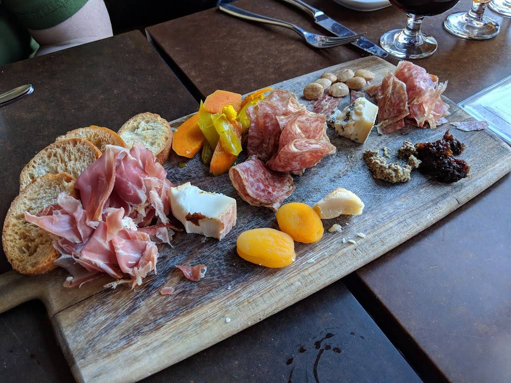 ChurchKey | night club | 1337 14th St NW, Washington, DC 20005, USA | 2025672576 OR +1 202-567-2576