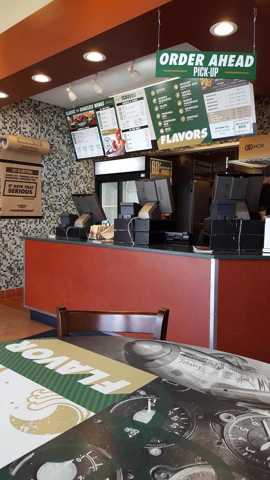 Wingstop | restaurant | 4400 North Fwy, Houston, TX 77022, USA | 7139369464 OR +1 713-936-9464