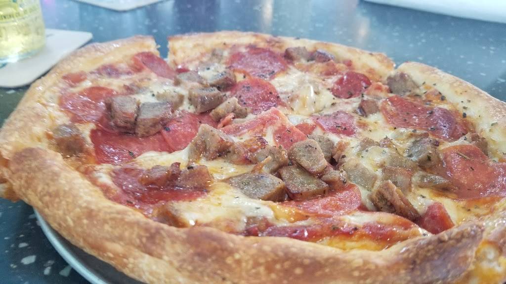 Peteys Upper Deck Bar | restaurant | 416 Crescent St, Fort Myers Beach, FL 33931, USA | 2394633838 OR +1 239-463-3838