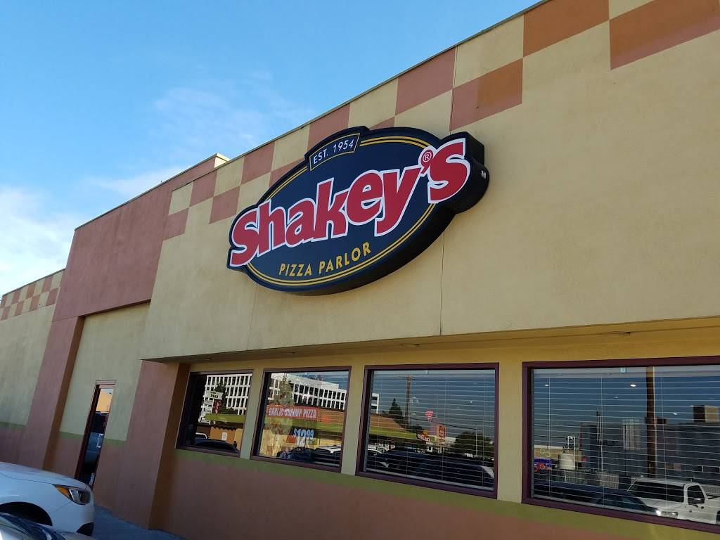 Shakeys Pizza Parlor | restaurant | 7030 Valley View St, Buena Park, CA 90620, USA | 7149945704 OR +1 714-994-5704
