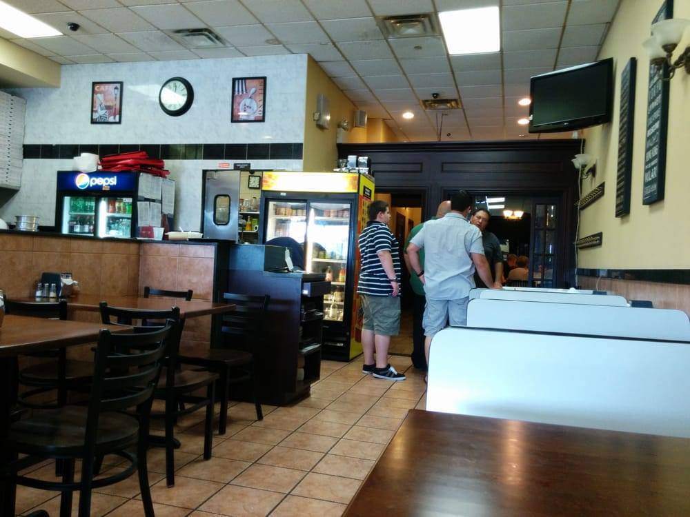 Ginos of Kissena | meal delivery | 6501 Kissena Blvd #1, Flushing, NY 11367, USA | 7189394474 OR +1 718-939-4474