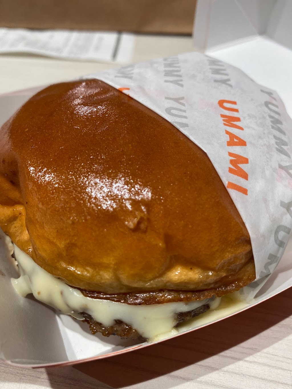 Umami Burger - Airport Blvd. | restaurant | 9801 Airport Blvd B, Los Angeles, CA 90045, USA | 4242770161 OR +1 424-277-0161