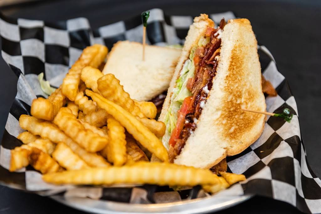 Sports Break | restaurant | 114 Crosscreek Connector, Greenwood, SC 29649, USA | 8642294110 OR +1 864-229-4110