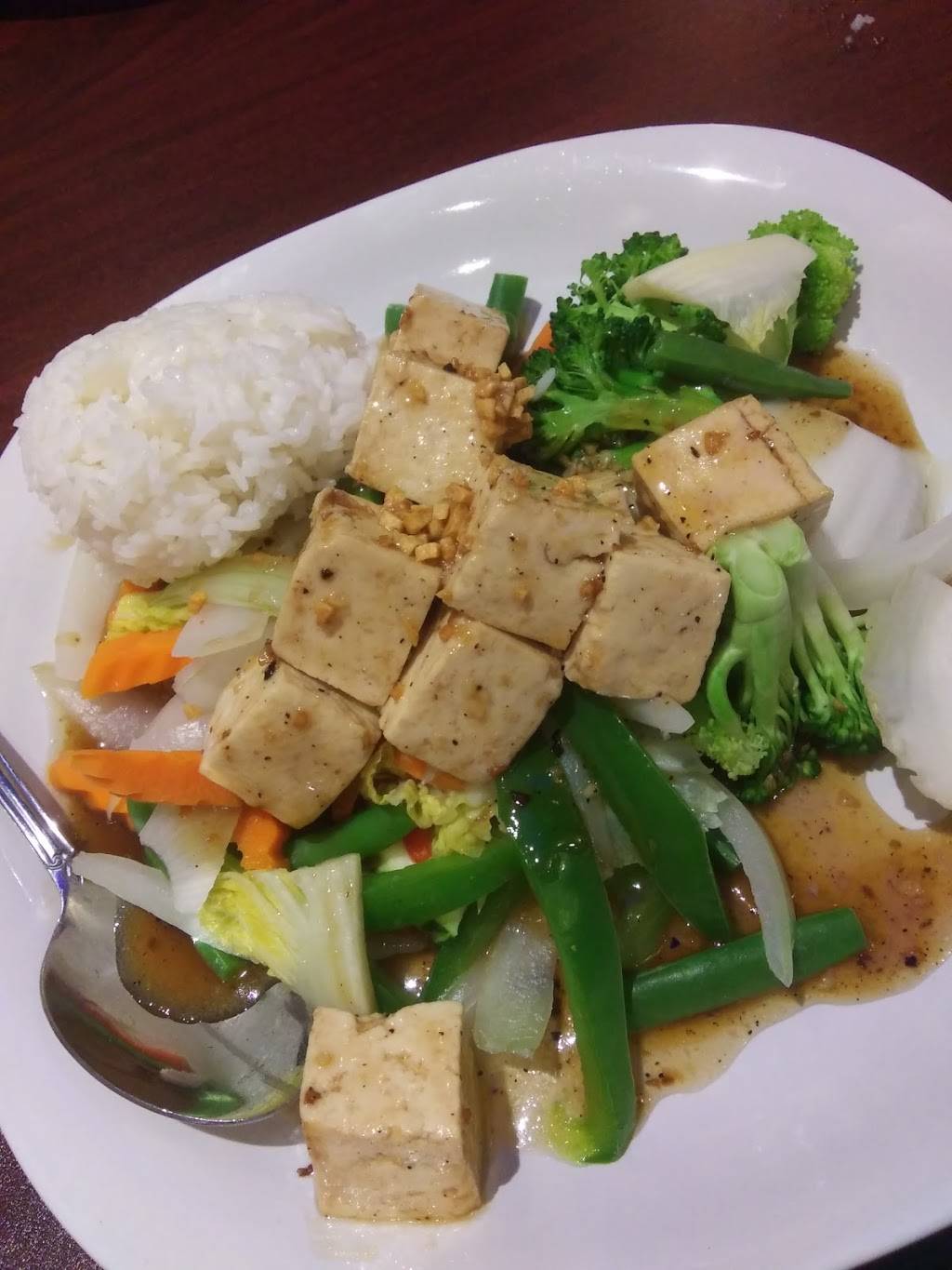 Ninja Thai & Sushi Bar | restaurant | 13550 Reflections Pkwy suite 3-302, Fort Myers, FL 33907, USA | 2394330508 OR +1 239-433-0508