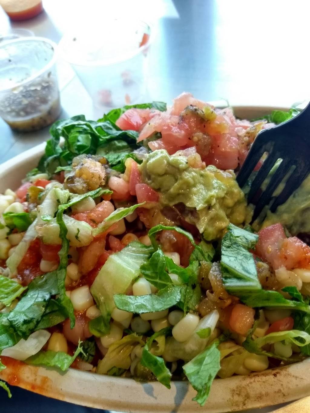 Chipotle Mexican Grill | restaurant | 260 E 161st St, Bronx, NY 10451, USA | 7186655238 OR +1 718-665-5238