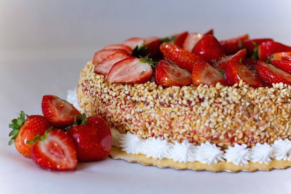 Islas Canarias Cafe Restaurant & Bakery | bakery | 3804 SW 137th Ave, Miami, FL 33175, USA | 3055590111 OR +1 305-559-0111