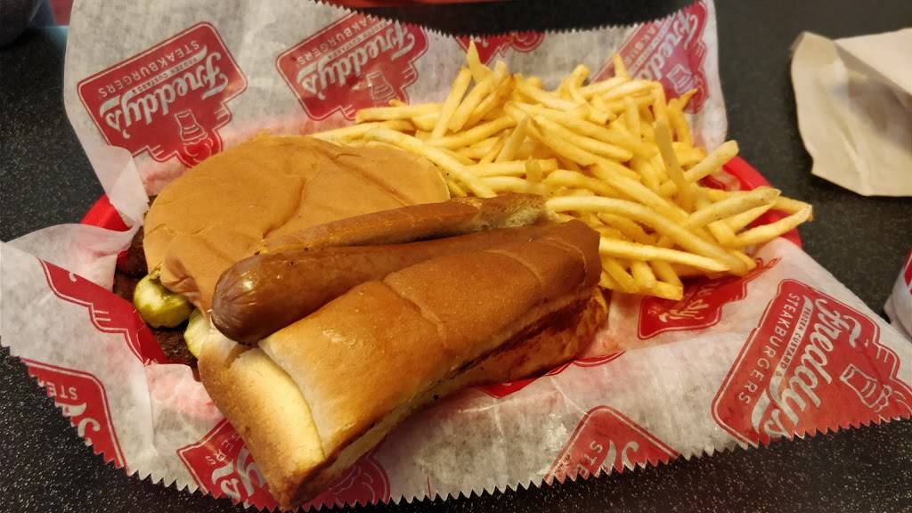 Freddys Frozen Custard & Steakburgers | restaurant | 327 Mile of Cars Way, National City, CA 91950, USA | 6194345649 OR +1 619-434-5649