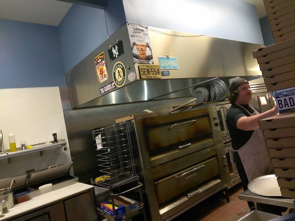 Bluebird Pizzeria | restaurant | 496 E 14th St, San Leandro, CA 94577, USA | 5105621199 OR +1 510-562-1199