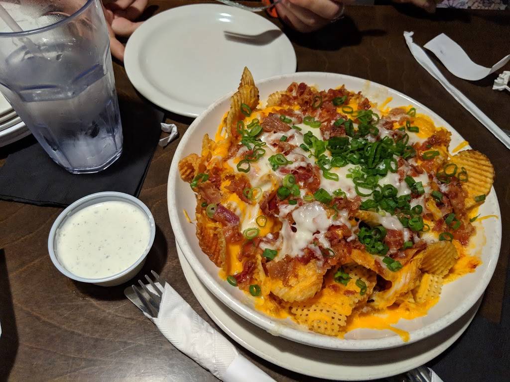 Doubledays Grill & Tavern | restaurant | 199 E Alex Bell Rd, Centerville, OH 45459, USA | 9374364666 OR +1 937-436-4666