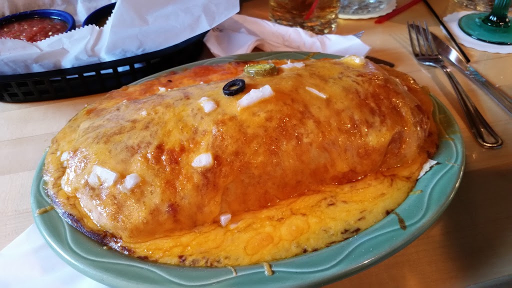 Sugarfoot Saloon | restaurant | 4997 S Good Harbor Trail, Cedar, MI 49621, USA | 2318352700 OR +1 231-835-2700