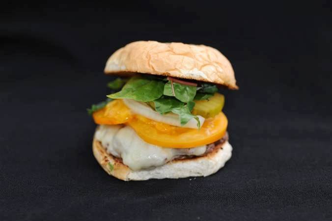 The Kangaroost | restaurant | 313 Dodge St, Kaukauna, WI 54130, USA | 9207667662 OR +1 920-766-7662