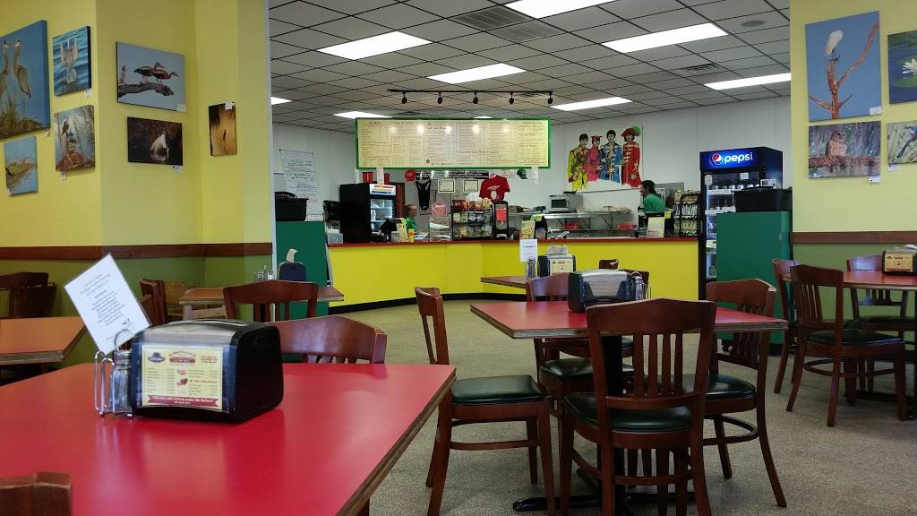 Mr. Submarine & Salads | restaurant | 2850 S Hopkins Ave, Titusville, FL 32780, USA | 3213831616 OR +1 321-383-1616