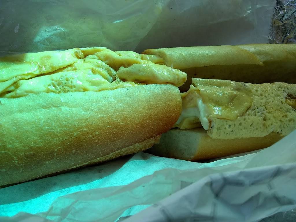 T & N Homemade Kitchen | meal takeaway | 1820 W Moyamensing Ave, Philadelphia, PA 19145, USA | 2154621095 OR +1 215-462-1095