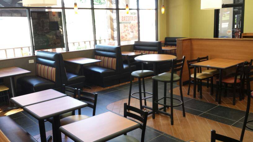 Subway | meal takeaway | 750 Madison Ave Suite #103, Memphis, TN 38103, USA | 9013056061 OR +1 901-305-6061