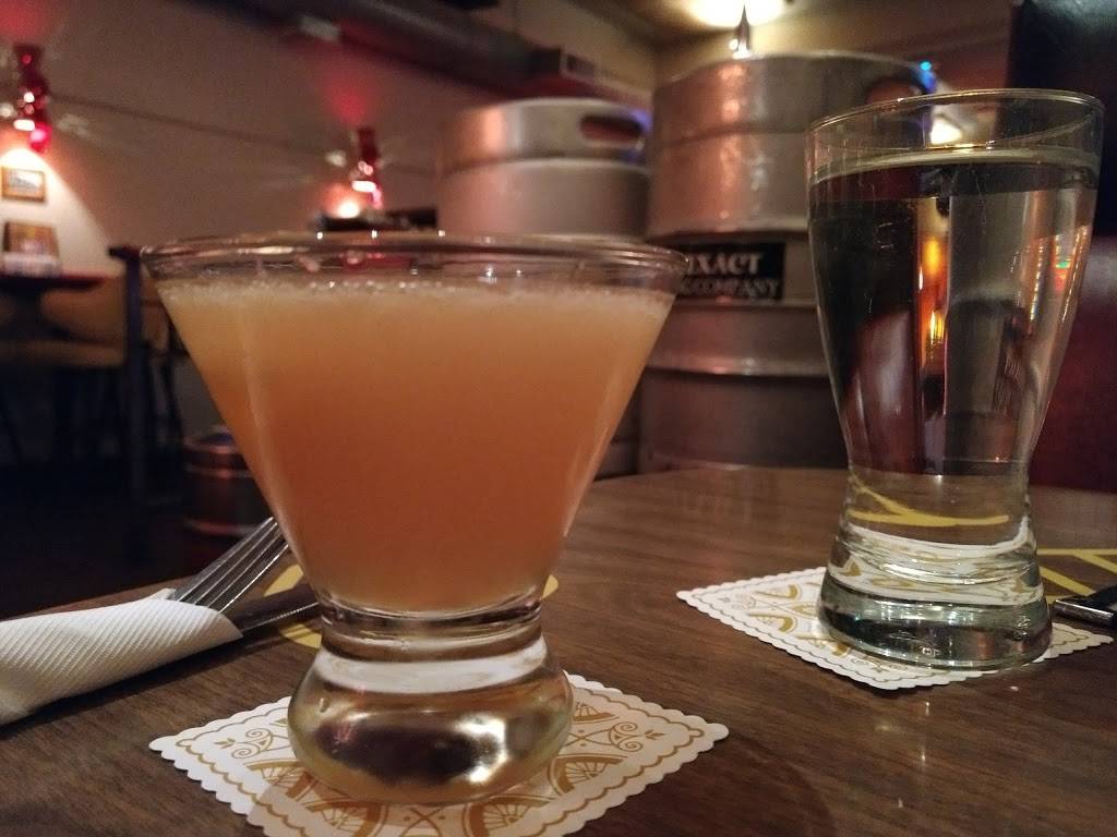 West 5 | restaurant | 4539 California Ave SW, Seattle, WA 98116, USA | 2069351966 OR +1 206-935-1966