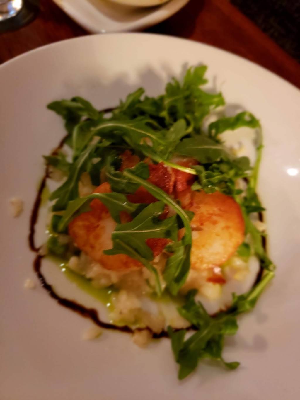 Houlihans | restaurant | 25651 Detroit Rd, Westlake, OH 44145, USA | 4408089090 OR +1 440-808-9090