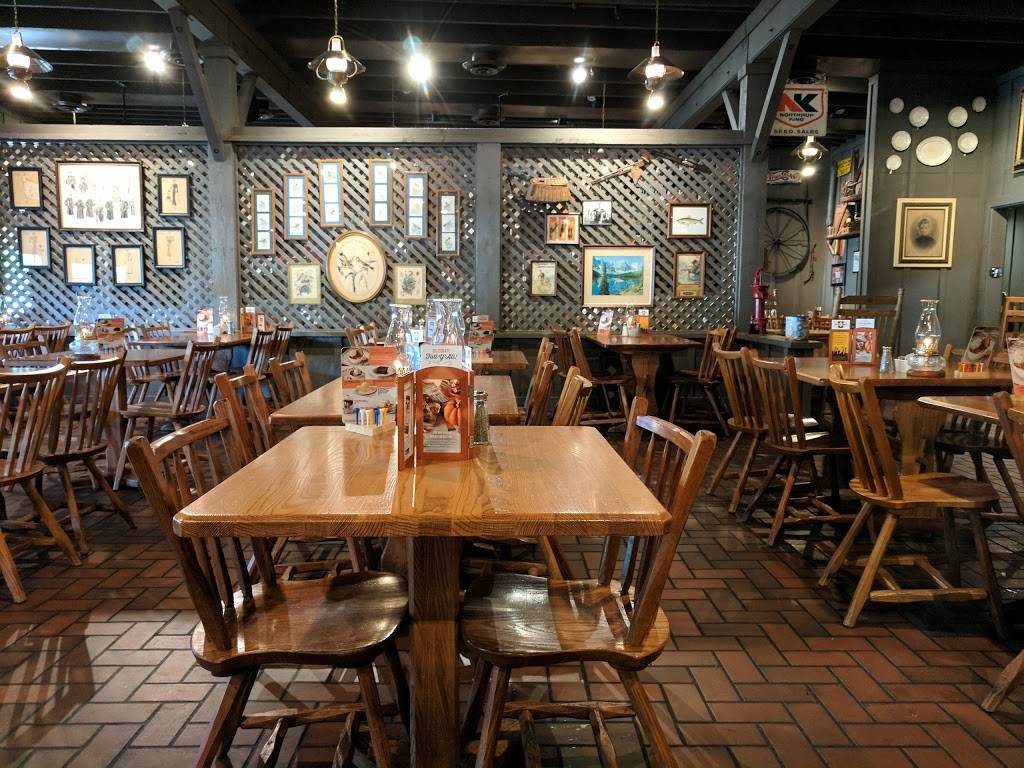 Cracker Barrel Old Country Store | restaurant | 1251 N Watson Rd, Arlington, TX 76006, USA | 8176335477 OR +1 817-633-5477