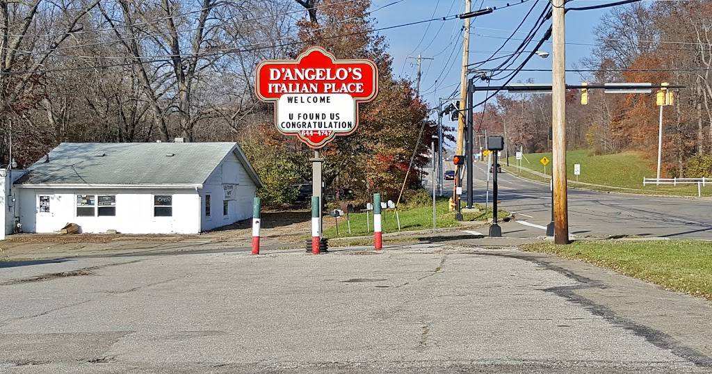 DAngelos Italian Place | restaurant | 3288 S Main St, Akron, OH 44319, USA | 3306444747 OR +1 330-644-4747