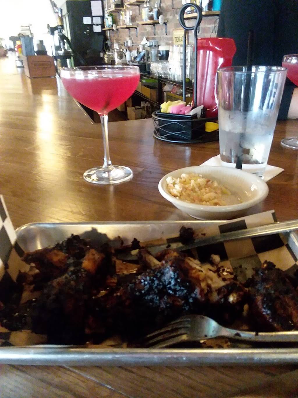 Strong & Co. | restaurant | 107 E Main St, Somerset, OH 43783, USA | 7408363105 OR +1 740-836-3105